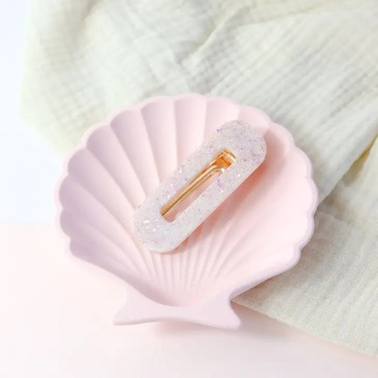 Helmiäisglitter hiusklipsi suorakulmio.